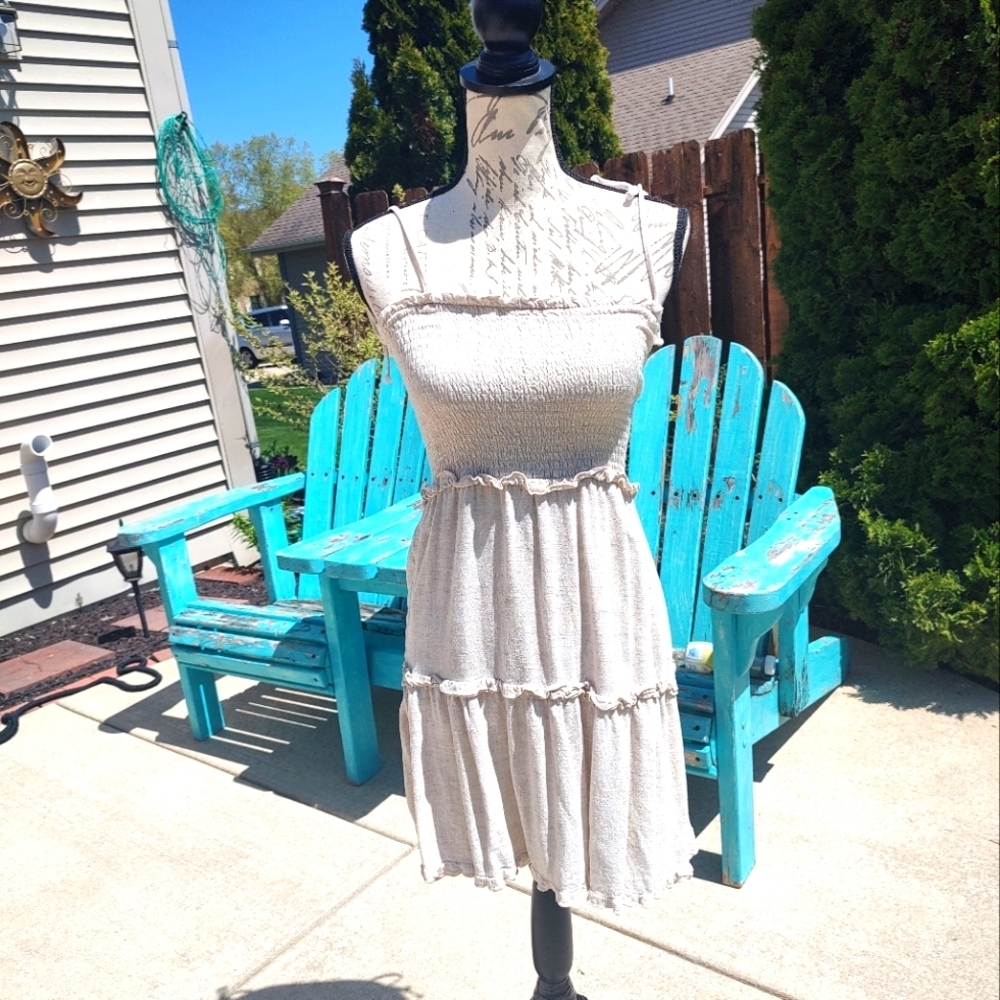 💥 3/$20 Wild Fable Size Small Beige Tiered Ruffle  Sundress!